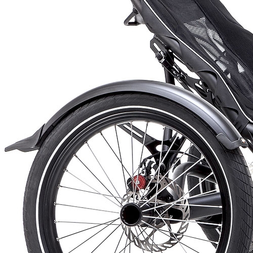 Schutzbleche – vorne und hinten – schwarz matt – hinten 65 mm breit Schutzbleche – vorne und hinten – schwarz matt – hinten 65 mm breit
